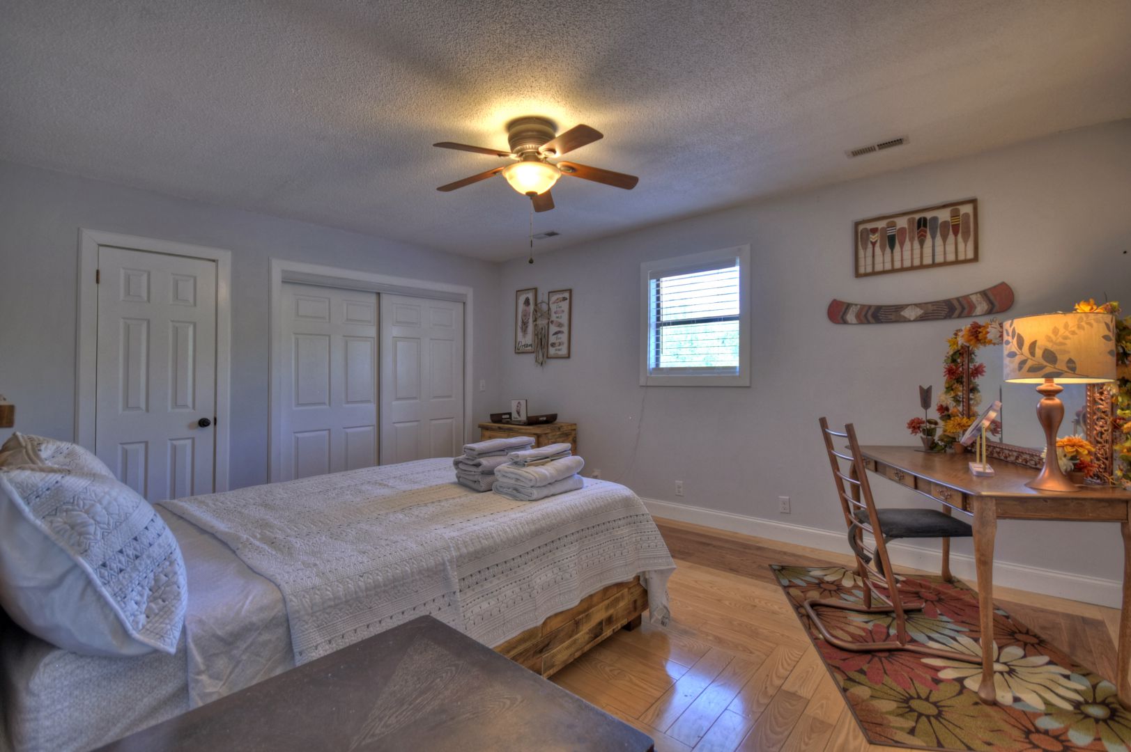 Queen bedroom with desk